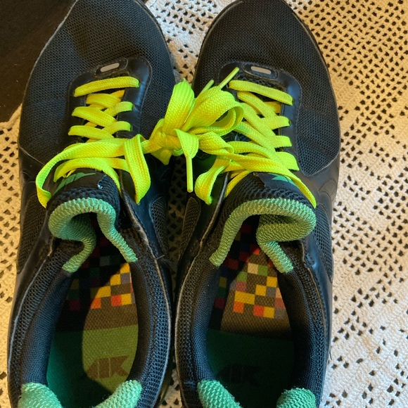 Nike Max Air black and green sneakers - Picture 5 of 7